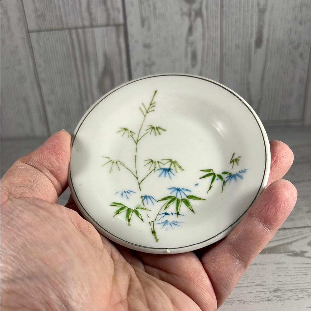 Vintage Mini Bamboo Design Porcelain Saucer - Made in Japan - Picture 3 of 4